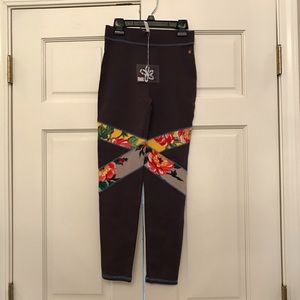 NWT Matilda Jane Leggings 12